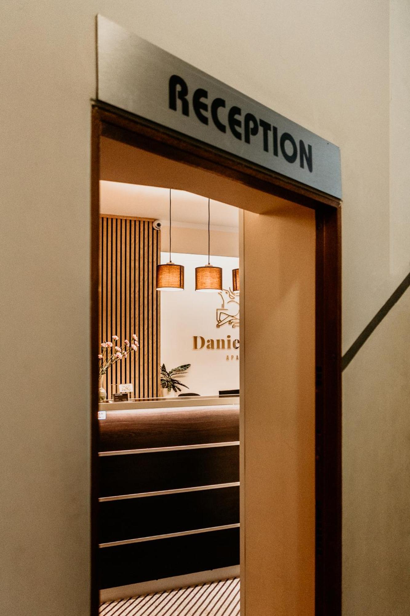 Daniel Griffin By Artery Apartahotel